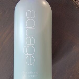 Aquage Equalizing detangler 35 Oz.